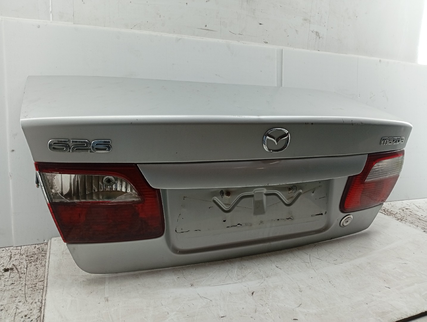 Porta de mala MAZDA 626 V (GF) | 97 - 02 Imagem-2