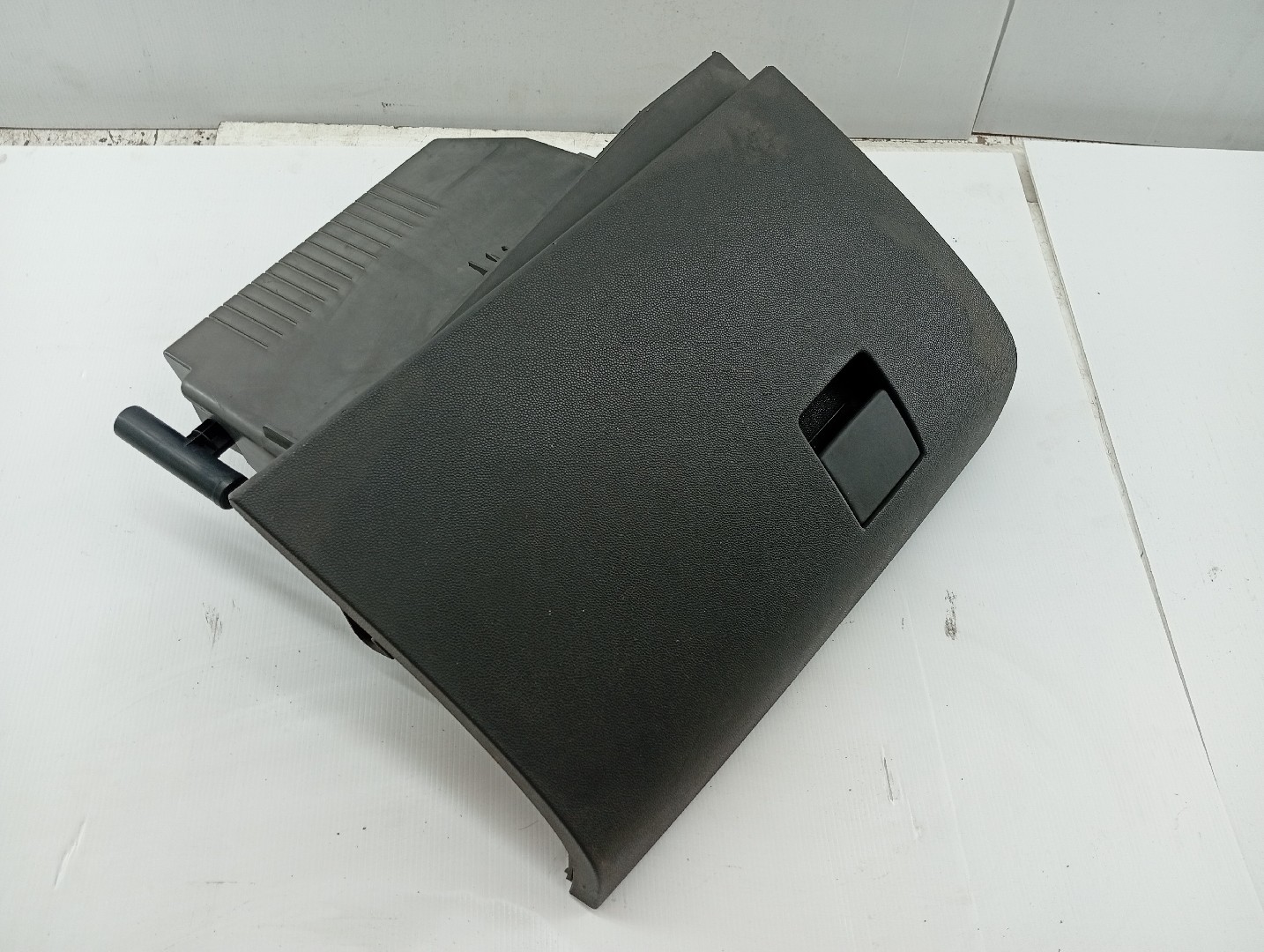 Porta luvas OPEL ASTRA H GTC (A04) | 05 - 10 Imagem-1