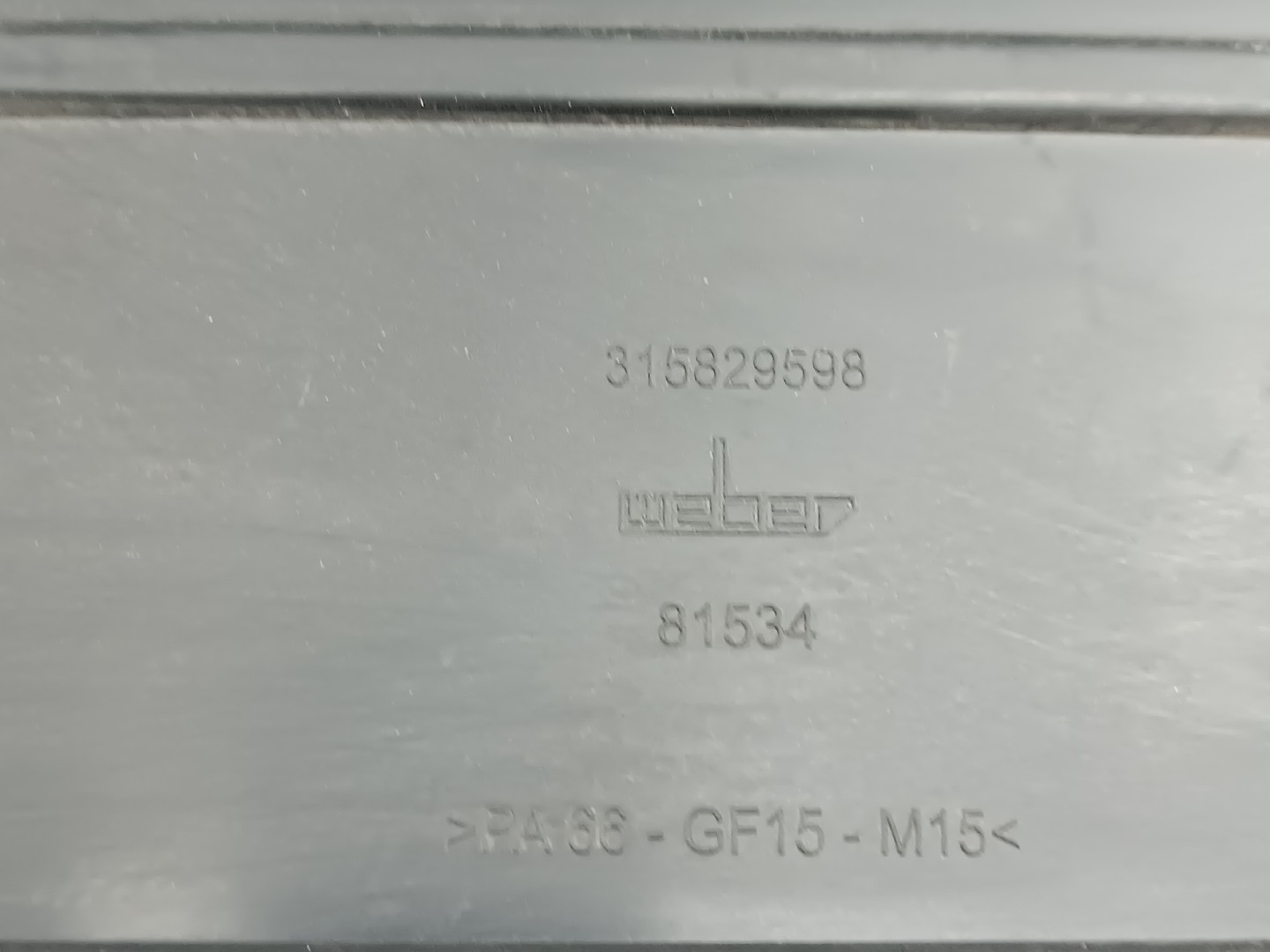 Tampa do Motor OPEL ASTRA H GTC (A04) | 05 - 10 Imagem-1