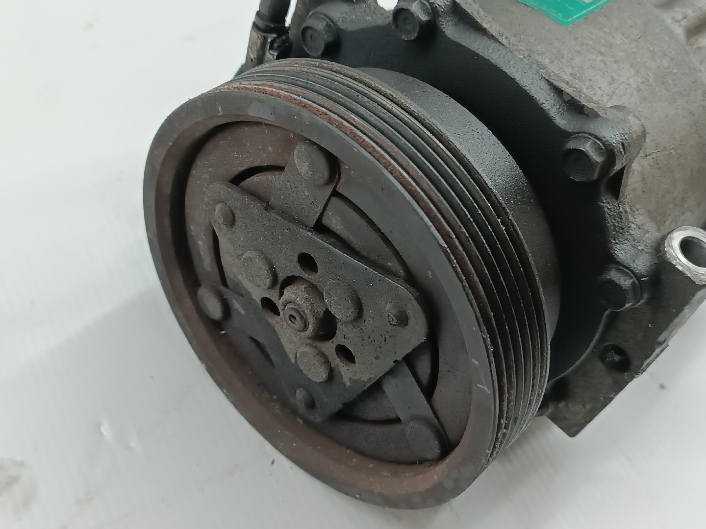 Compressor de Ar Condicionado RENAULT LAGUNA I (B56_, 556_) | 93 - 02 Imagem-2