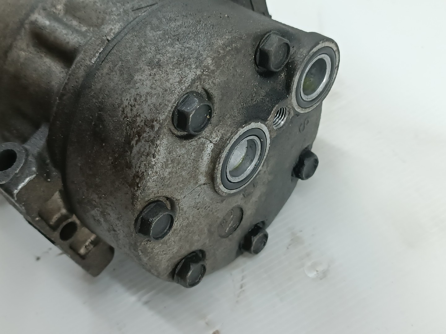 Compressor de Ar Condicionado RENAULT LAGUNA I (B56_, 556_) | 93 - 02 Imagem-3