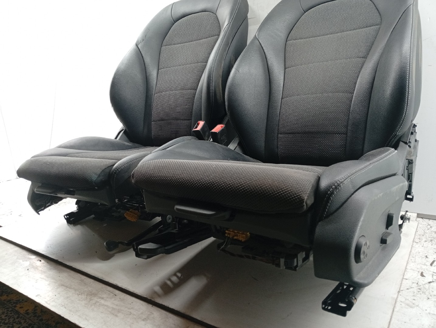 Conjunto de bancos com airbags MERCEDES-BENZ C-CLASS T-Model (S205) | 14 -  Imagem-15