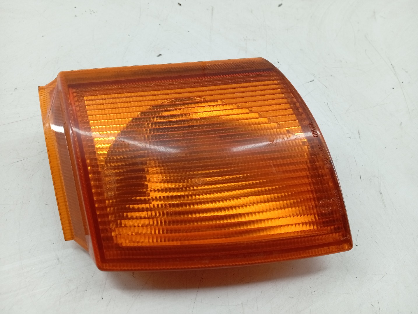 Farolim de Pisca Frente Esquerdo FORD TRANSIT Caixa (T_ _) | 85 - 92 Imagem-2