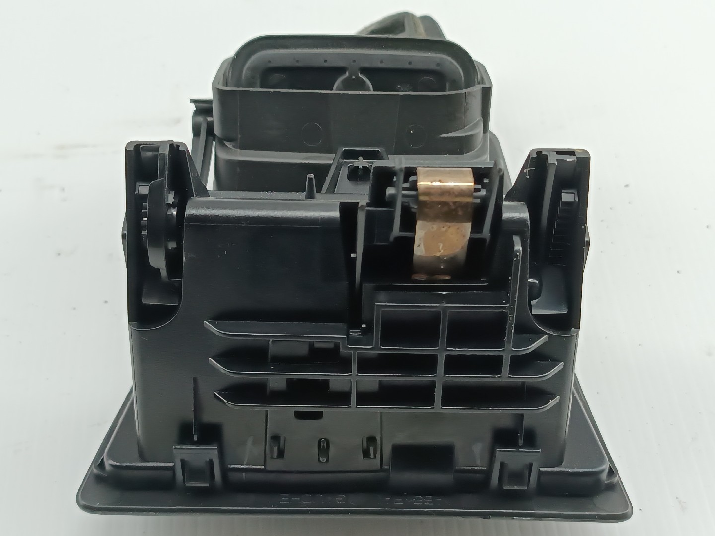 Difusor de ar esquerdo CITROEN C4 Coupé (LA_) | 04 - 13 Imagem-1