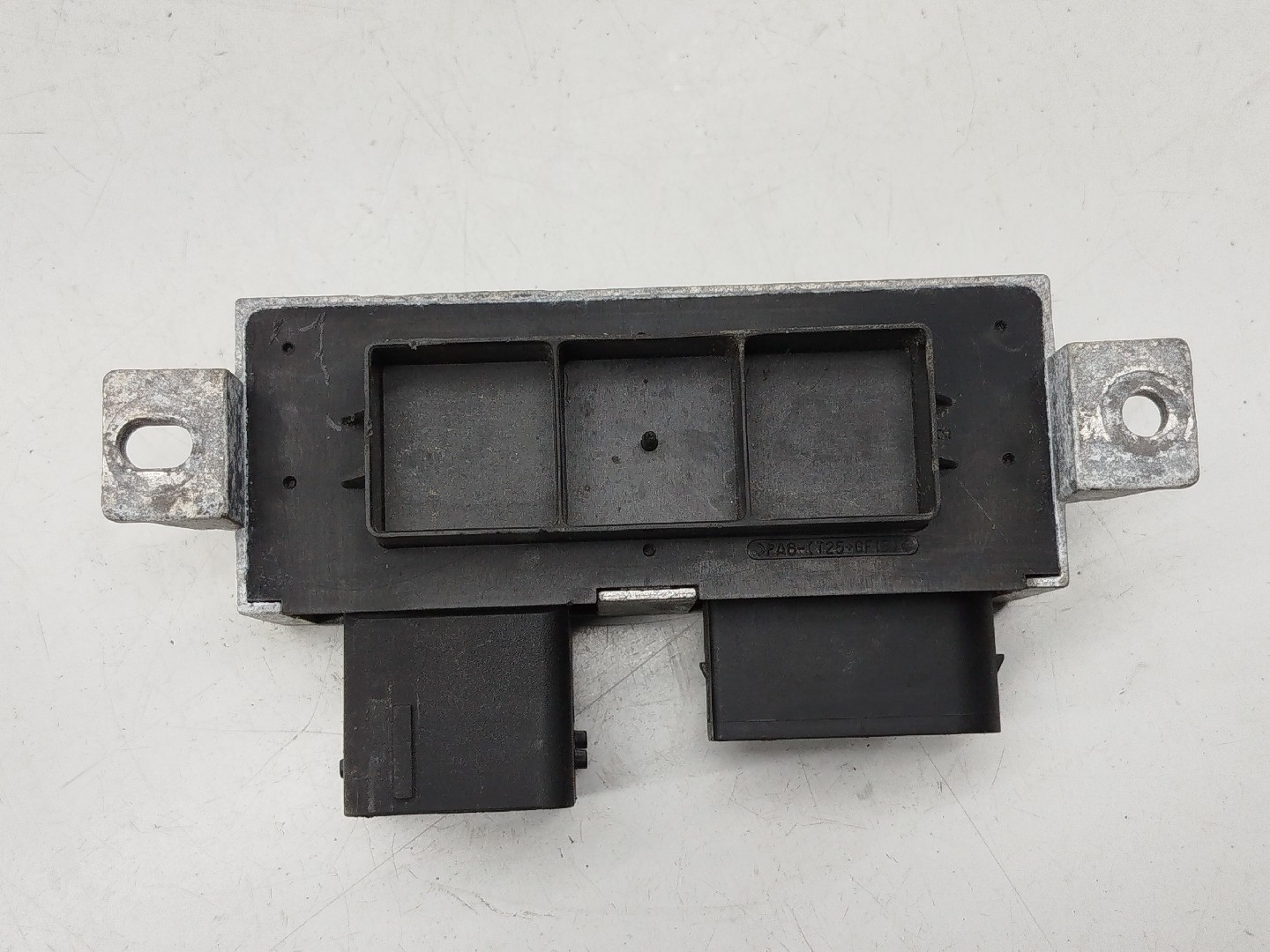 Relé temporizador de velas NISSAN MICRA V (K14) | 16 -  Imagem-2