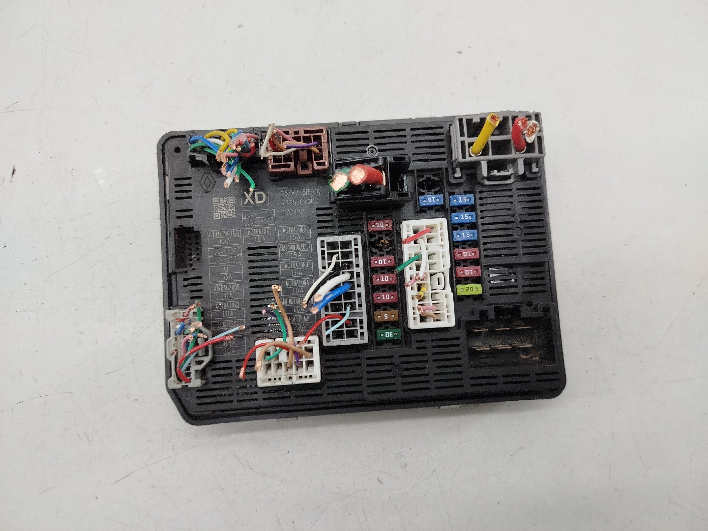 Caixa de Fusíveis NISSAN MICRA V (K14) | 16 - 