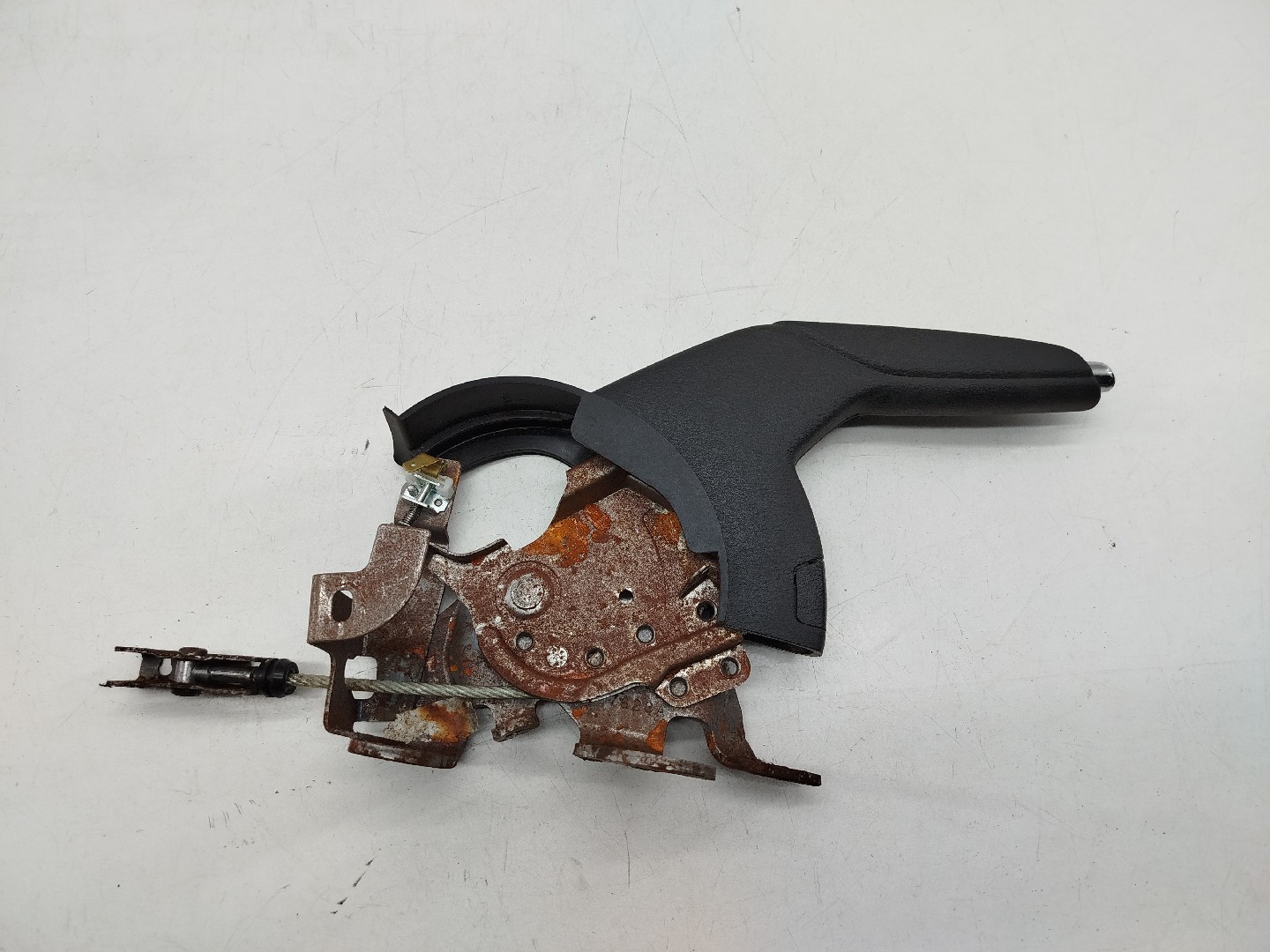 Travão de mão NISSAN MICRA V (K14) | 16 - 