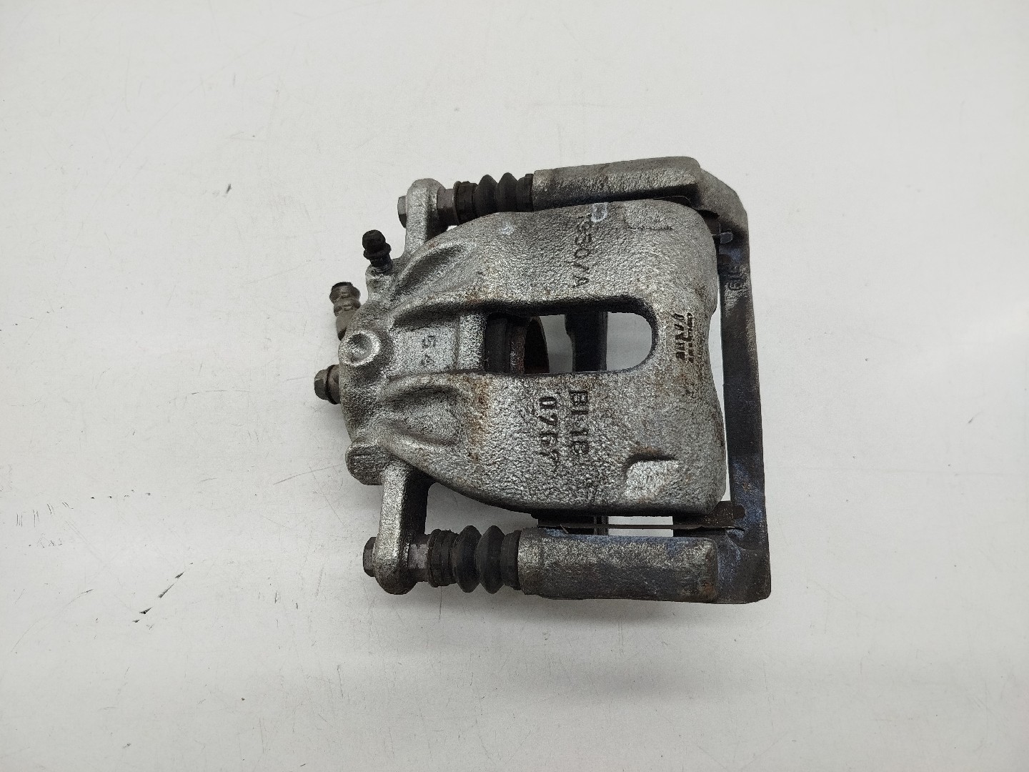 Pinça Travão Esquerda NISSAN MICRA V (K14) | 16 -  Imagem-3