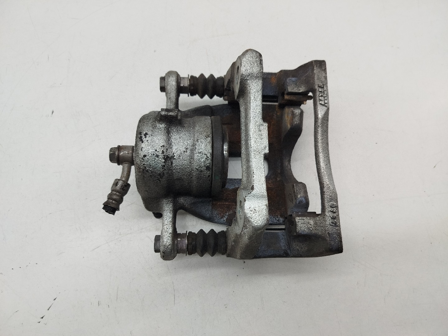 Pinça Travão Esquerda NISSAN MICRA V (K14) | 16 -  Imagem-5