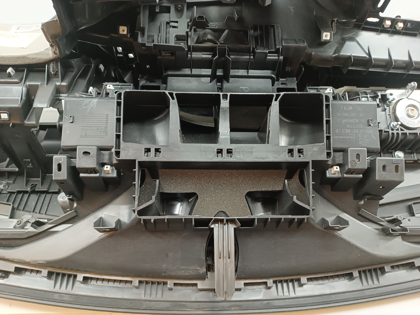 Tablier com airbag de passageiro PEUGEOT 3008 SUV (M_) | 16 -  Imagem-5