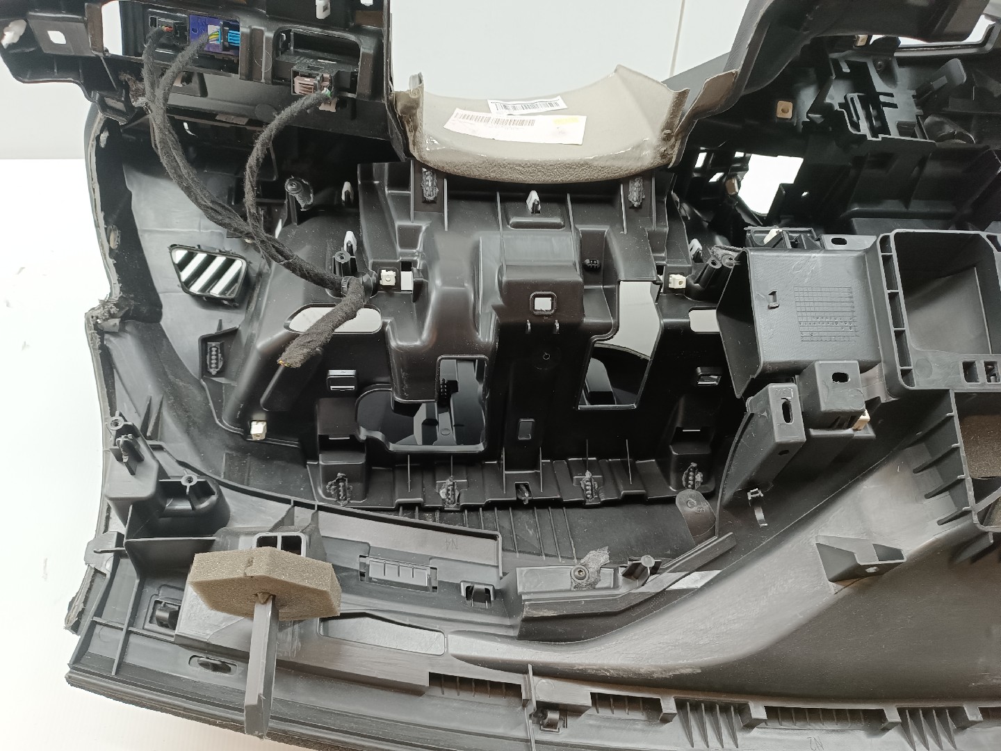 Tablier com airbag de passageiro PEUGEOT 3008 SUV (M_) | 16 -  Imagem-6