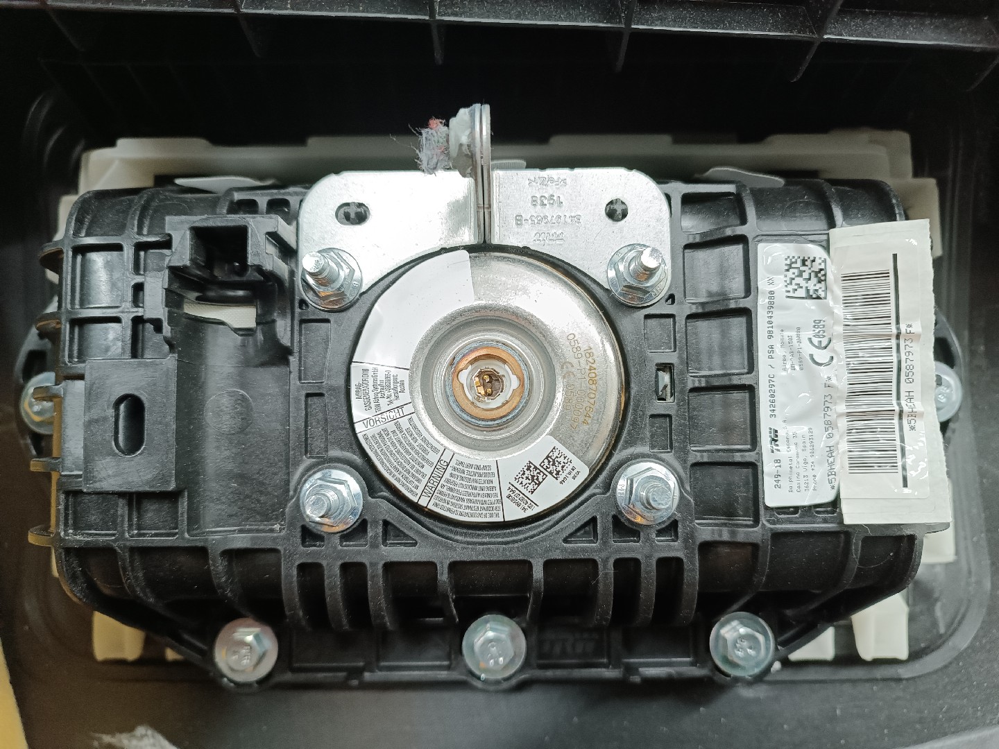 Tablier com airbag de passageiro PEUGEOT 3008 SUV (M_) | 16 -  Imagem-3