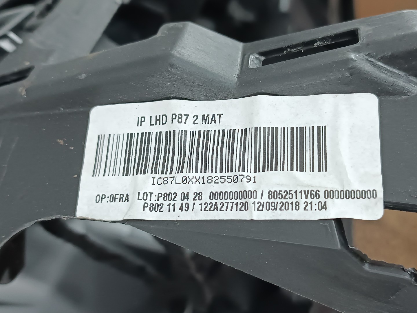 Tablier com airbag de passageiro PEUGEOT 3008 SUV (M_) | 16 -  Imagem-8