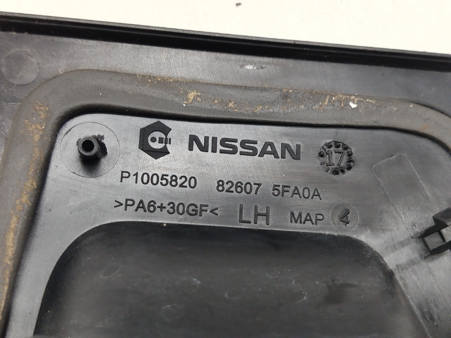 Puxador Exterior Porta Tras Esquerdo NISSAN MICRA V (K14) | 16 -  Imagem-2