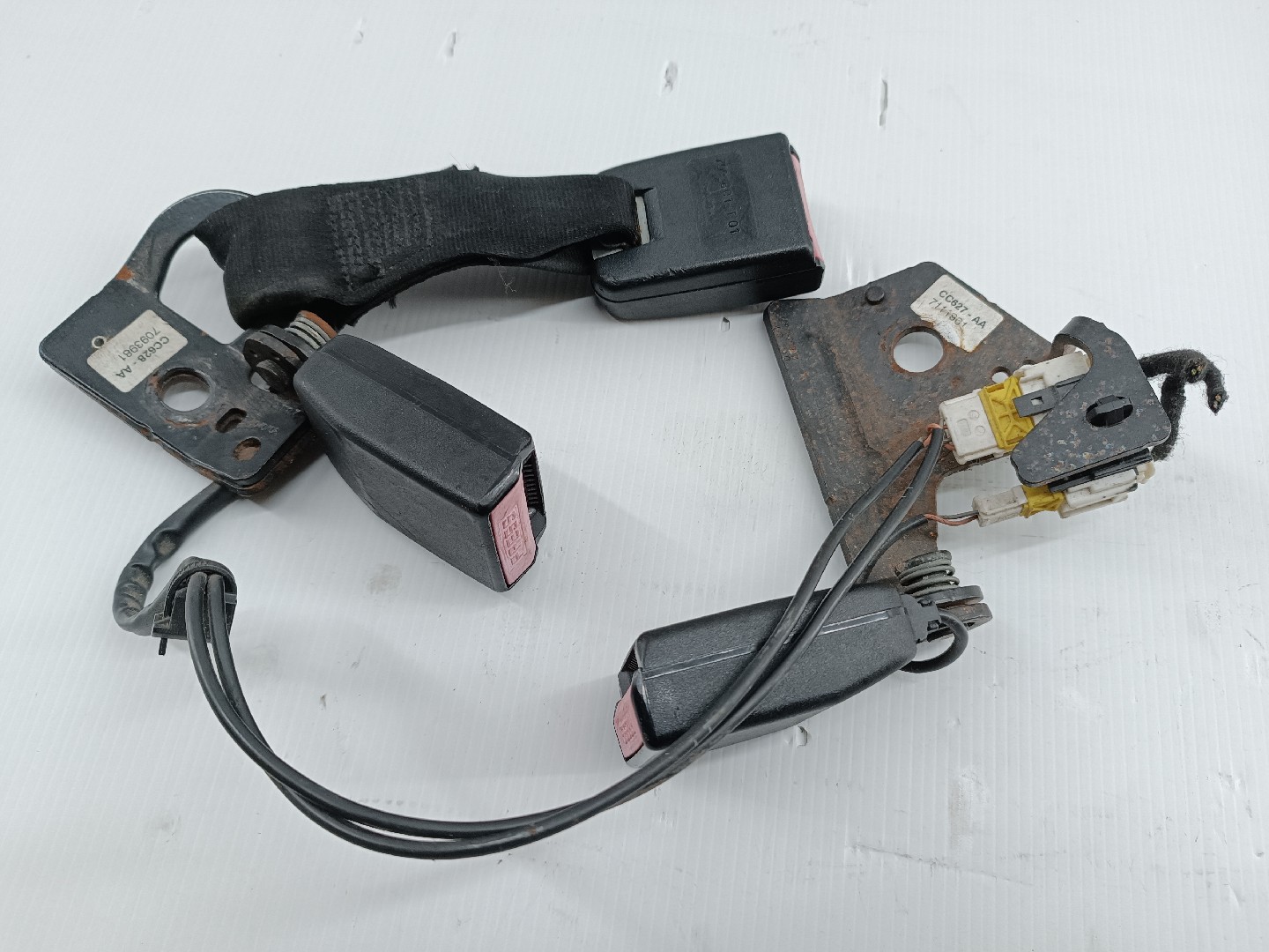 Encaixe cinto traseiro CITROEN C4 Coupé (LA_) | 04 - 13