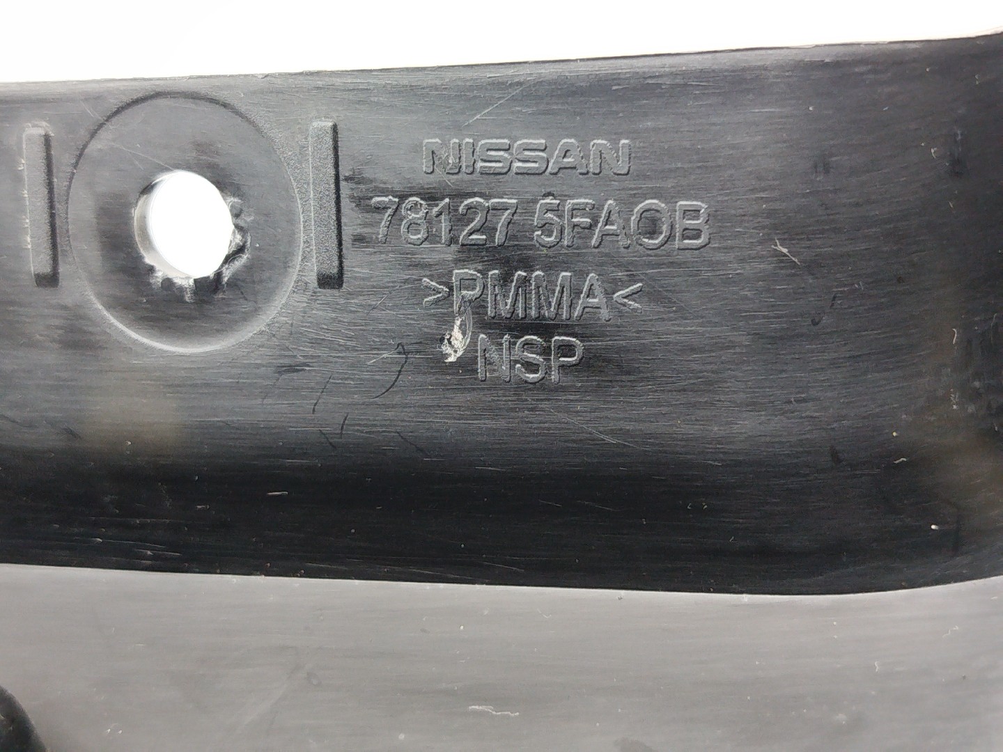 Moldura de pilar C NISSAN MICRA V (K14) | 16 -  Imagem-3