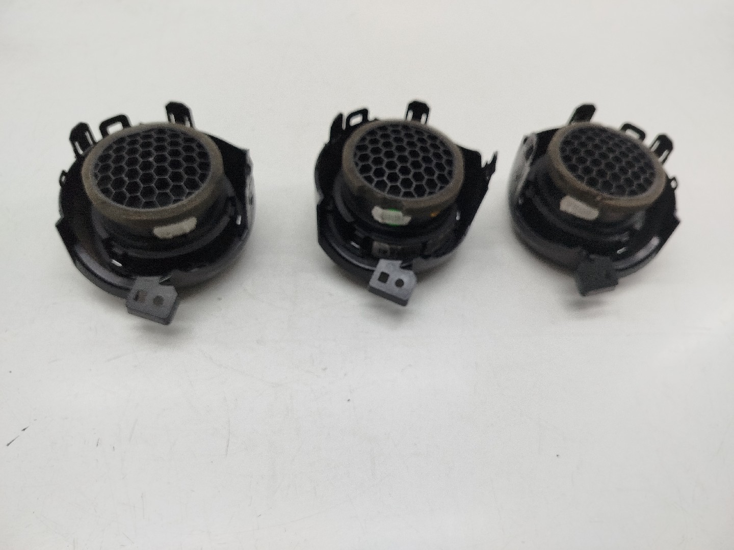 Saída de ar NISSAN MICRA V (K14) | 16 -  Imagem-2