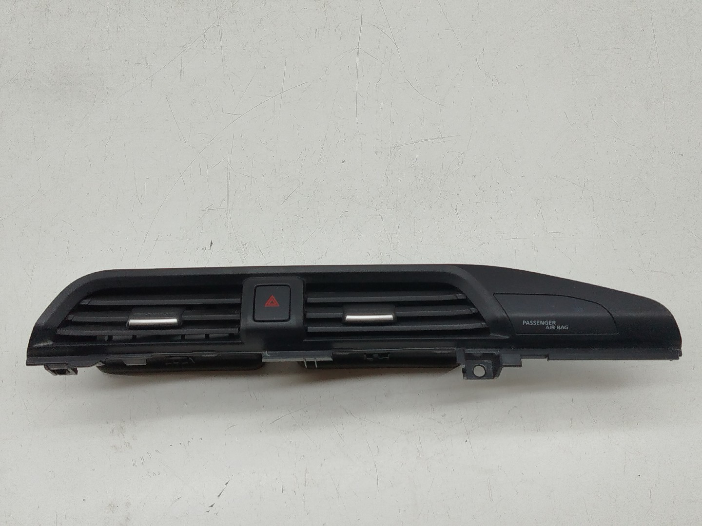 Difusor de ar central NISSAN MICRA V (K14) | 16 -  Imagem-8