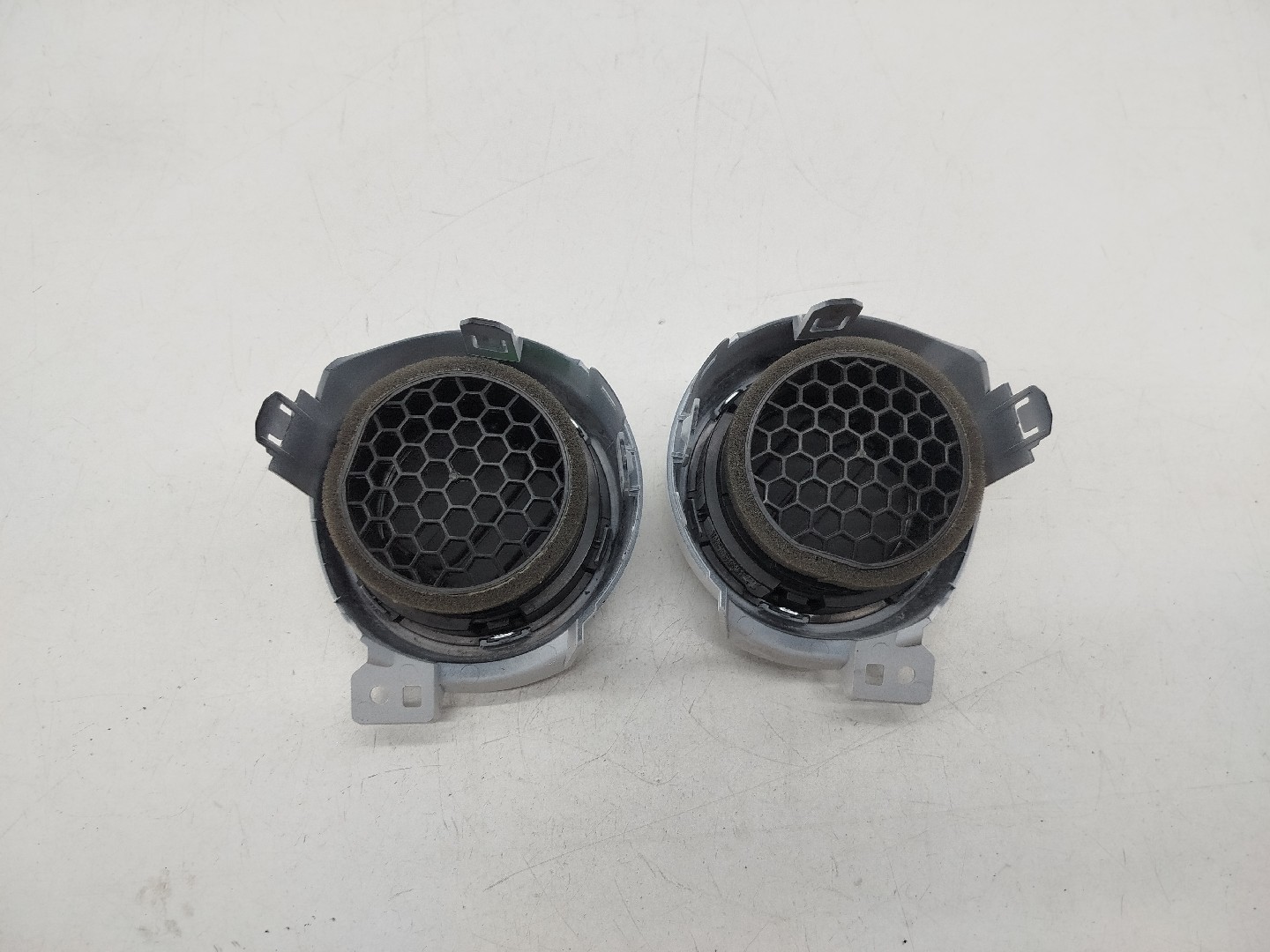 Saída de ar NISSAN MICRA V (K14) | 16 -  Imagem-1