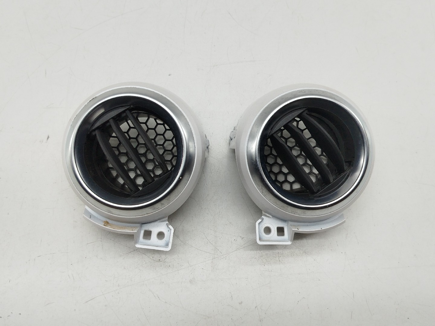 Saída de ar NISSAN MICRA V (K14) | 16 -  Imagem-7