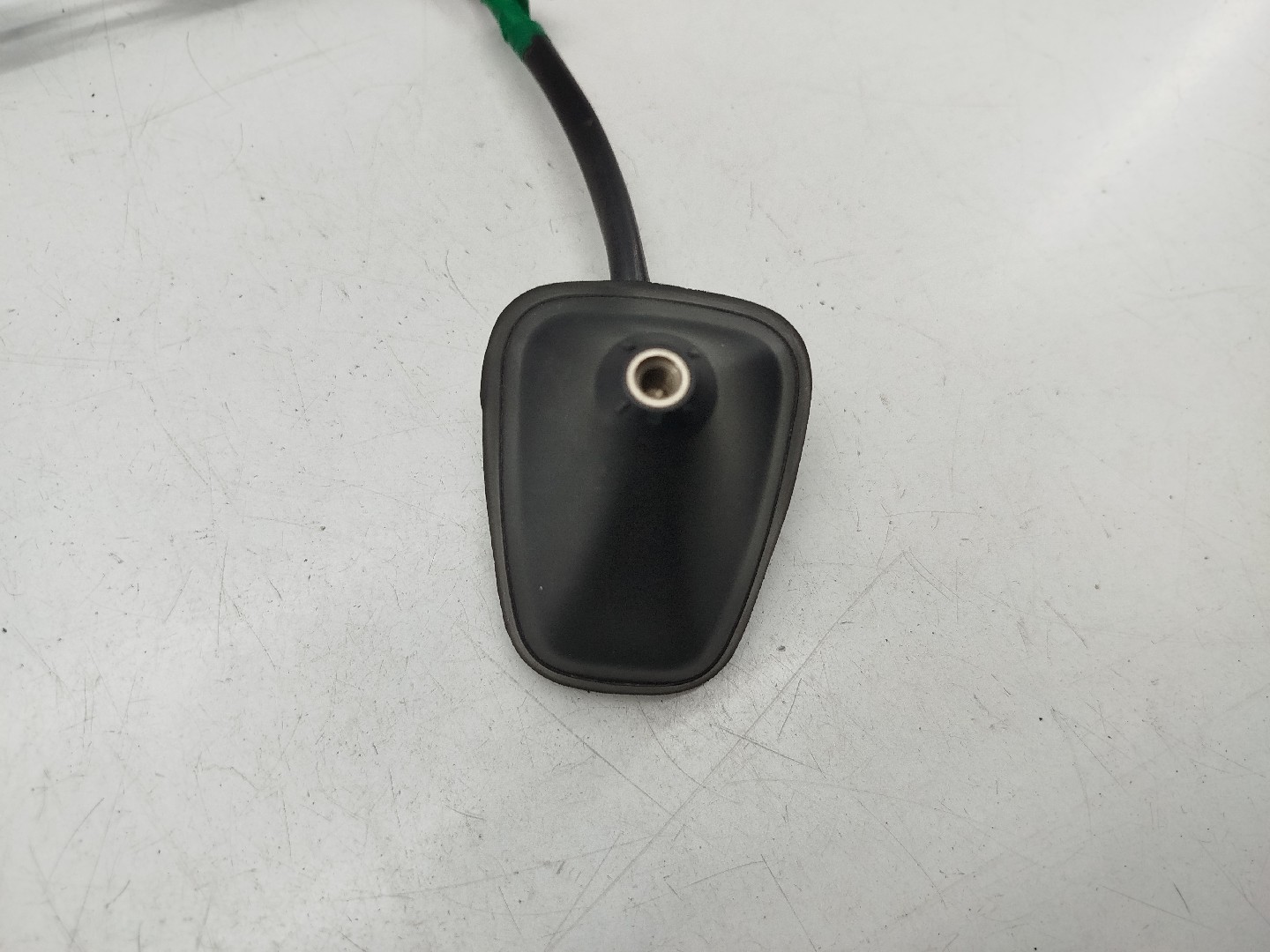 Antena NISSAN MICRA V (K14) | 16 -  Imagem-1