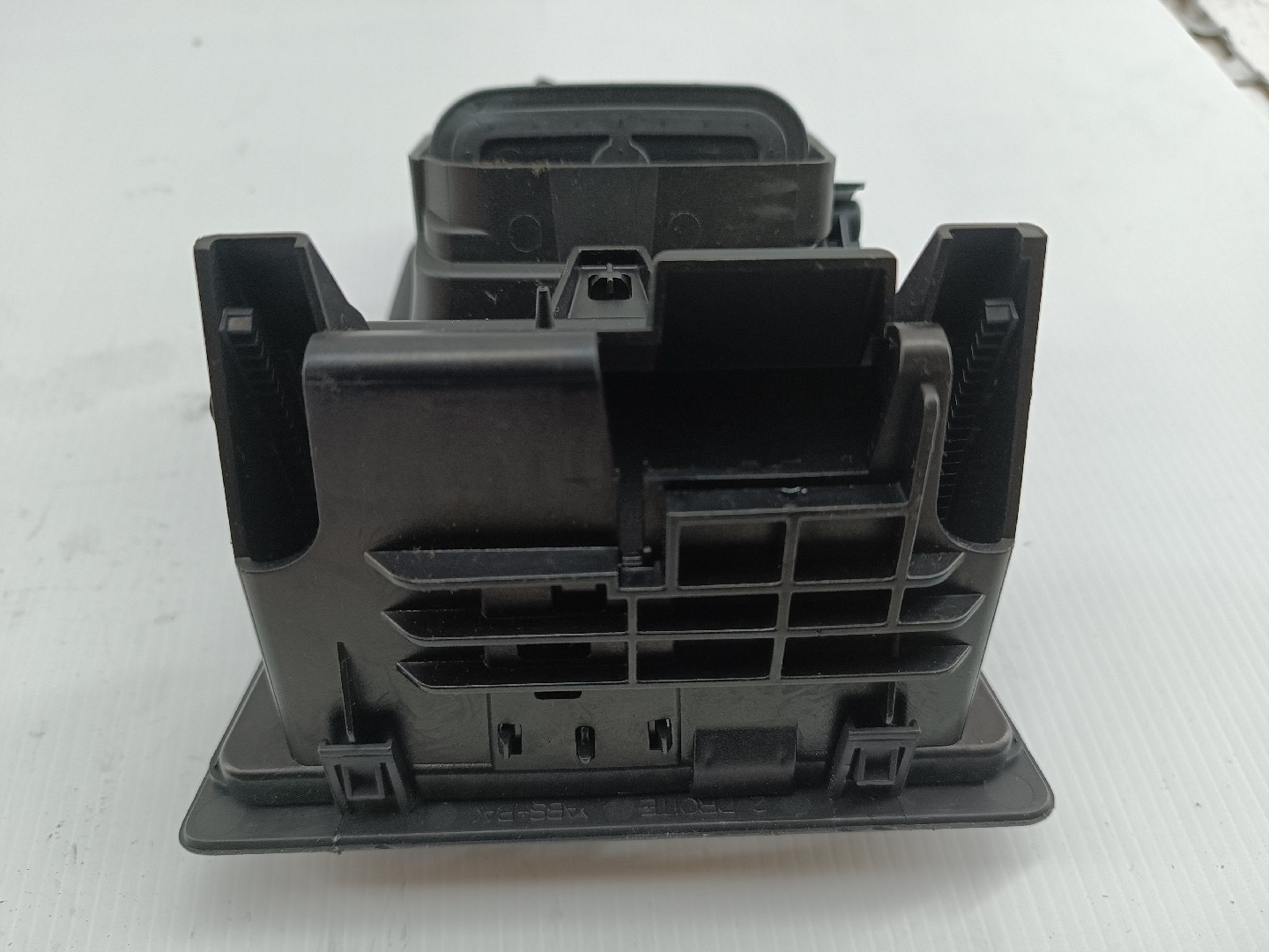 Difusor de ar direito CITROEN C4 Coupé (LA_) | 04 - 13 Imagem-2