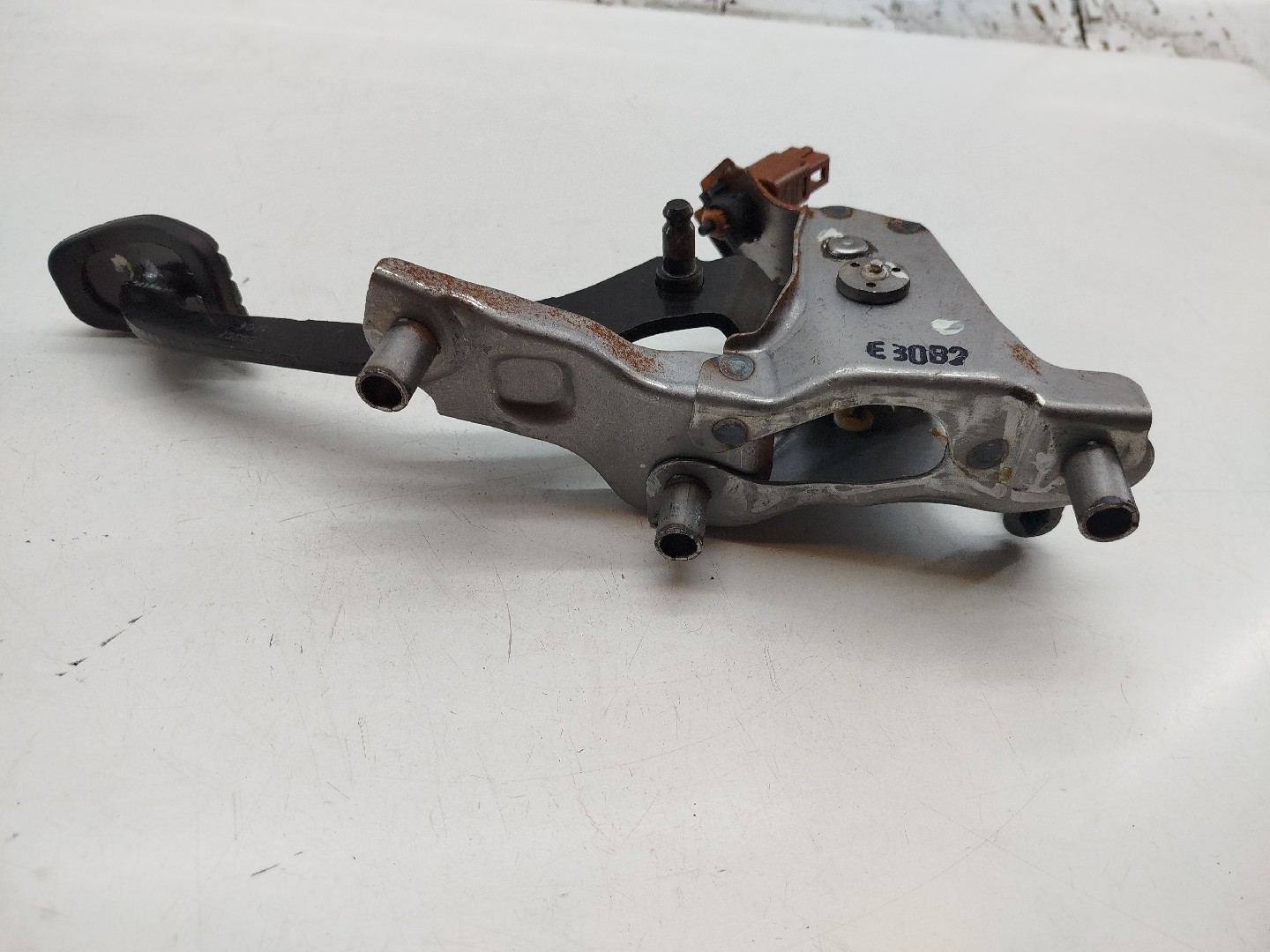 Pedal de embraiagem NISSAN MICRA V (K14) | 16 -  Imagem-4