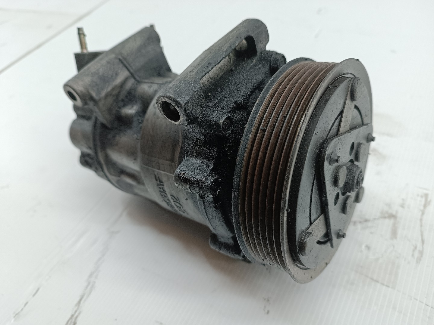 Compressor de Ar Condicionado CITROEN C4 Coupé (LA_) | 04 - 13 Imagem-5