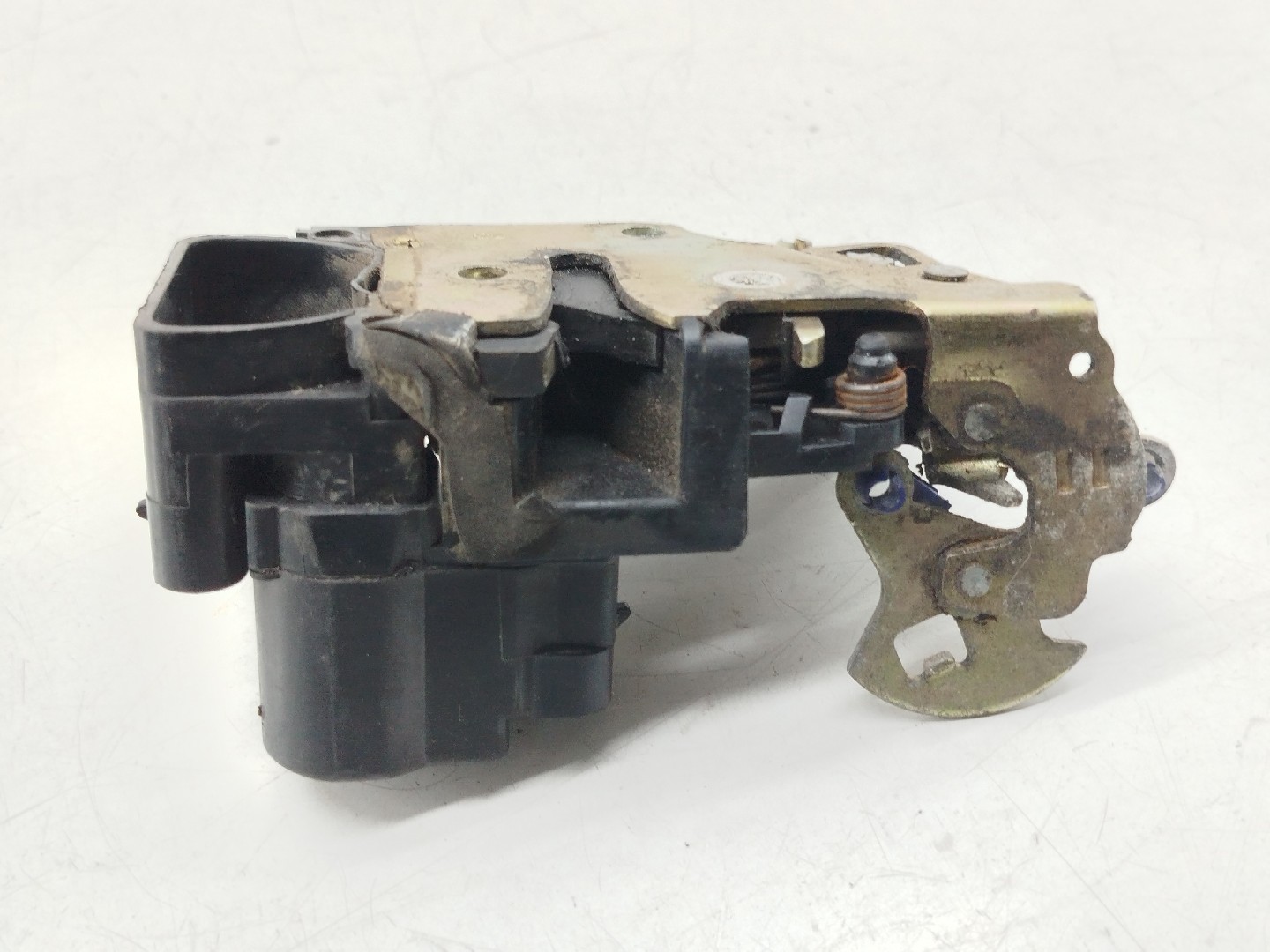 Fecho da Porta Frente Direito DAEWOO LANOS (KLAT) | 97 -  Imagem-4