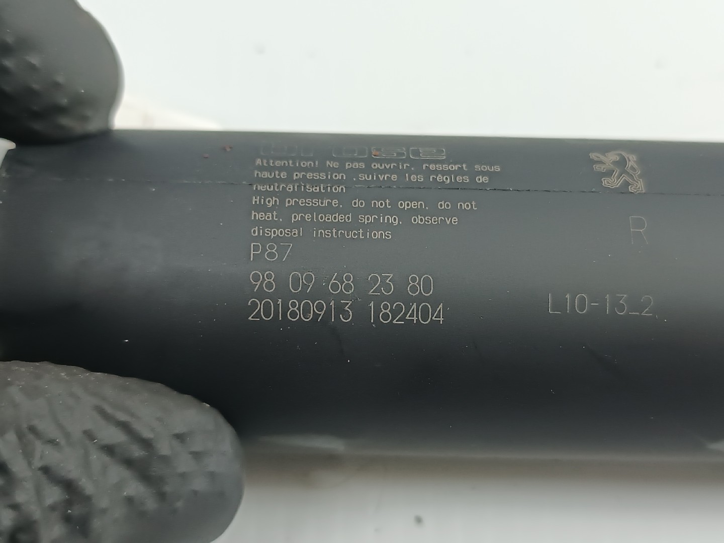 Amortecedores de mala esq. / Dir. PEUGEOT 5008 II | 16 -  Imagem-2