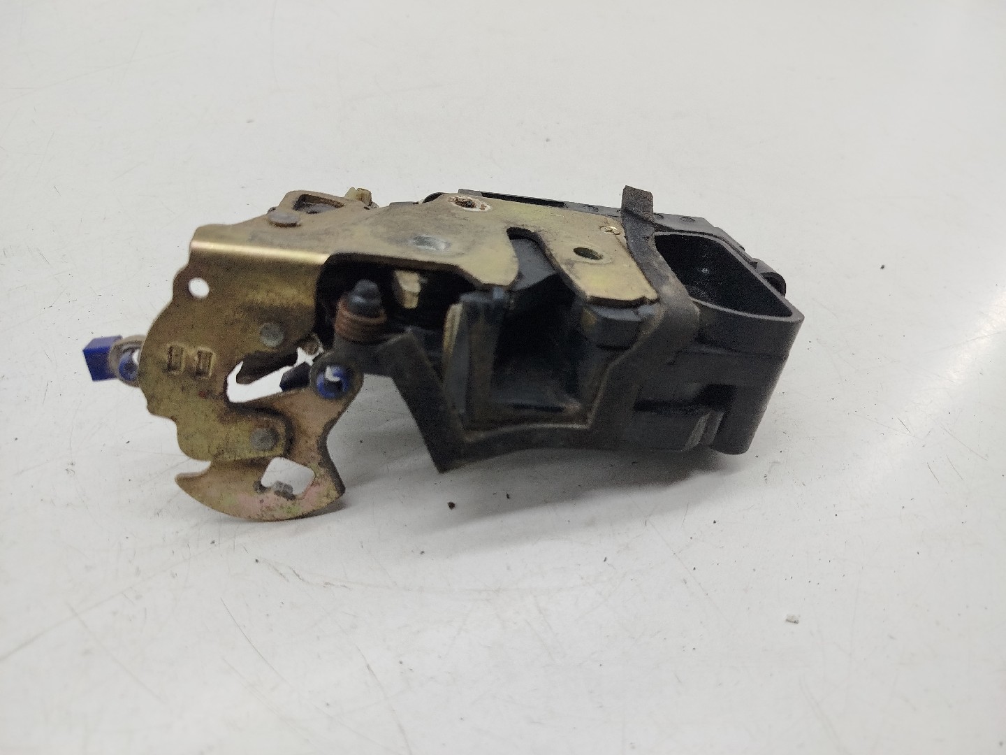 Fecho da Porta Frente Esquerdo DAEWOO LANOS (KLAT) | 97 -  Imagem-3