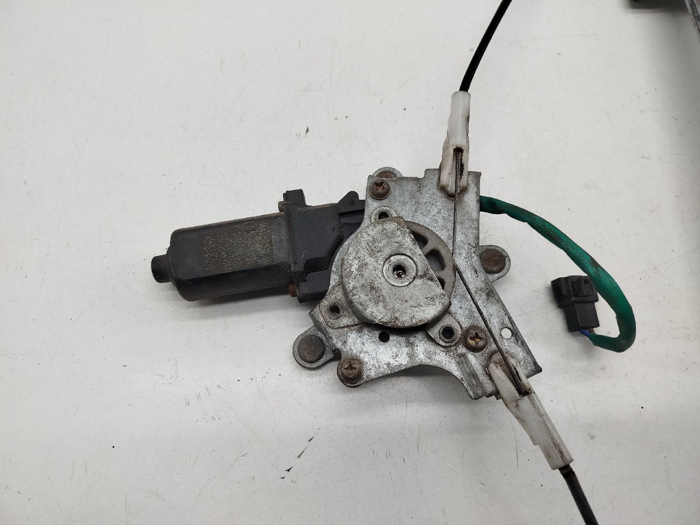 Motor e elevador de vidro frente esquerdo DAEWOO LANOS (KLAT) | 97 -  Imagem-3