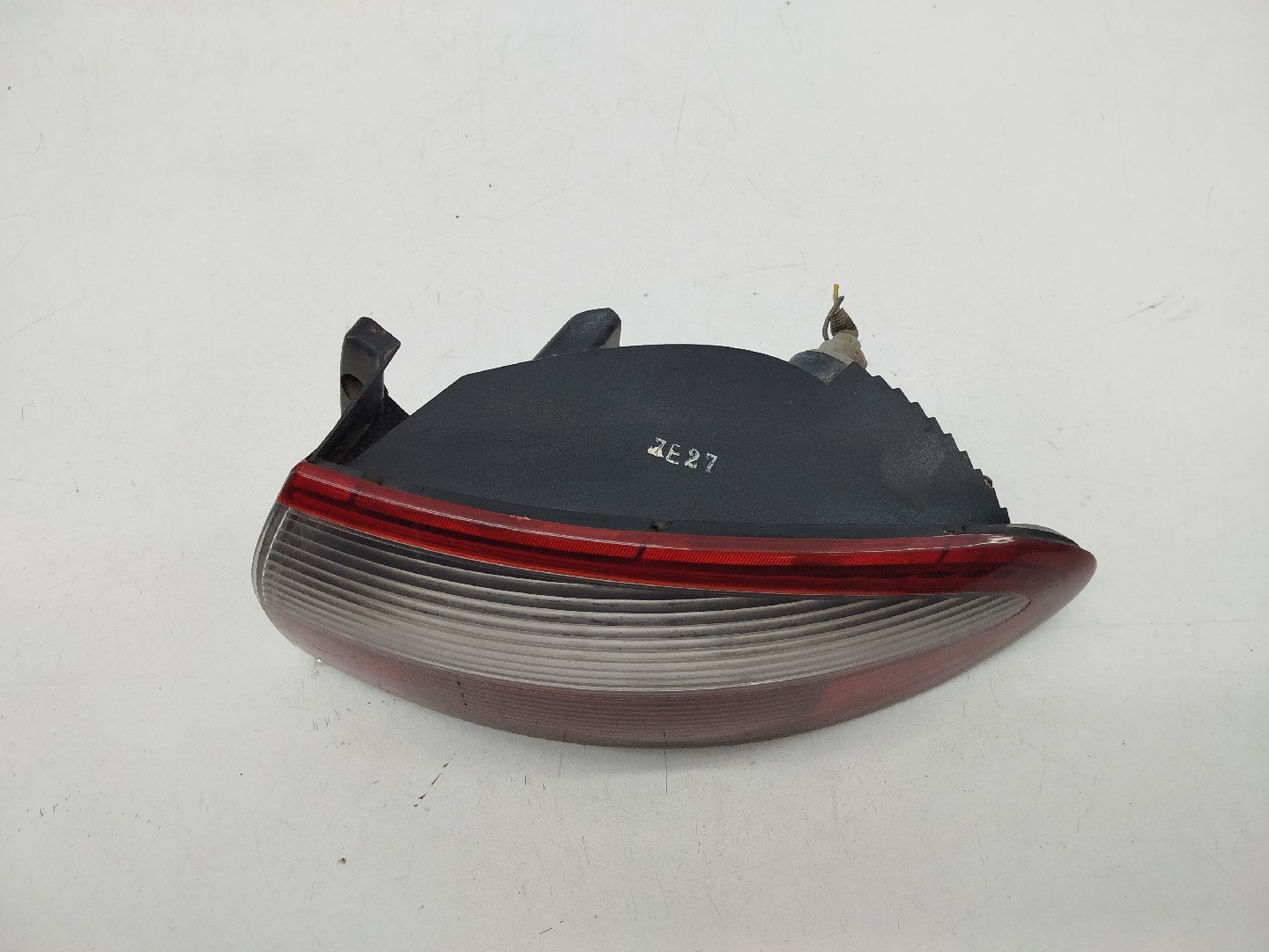 Farolim Stop Direito DAEWOO LANOS (KLAT) | 97 -  Imagem-1