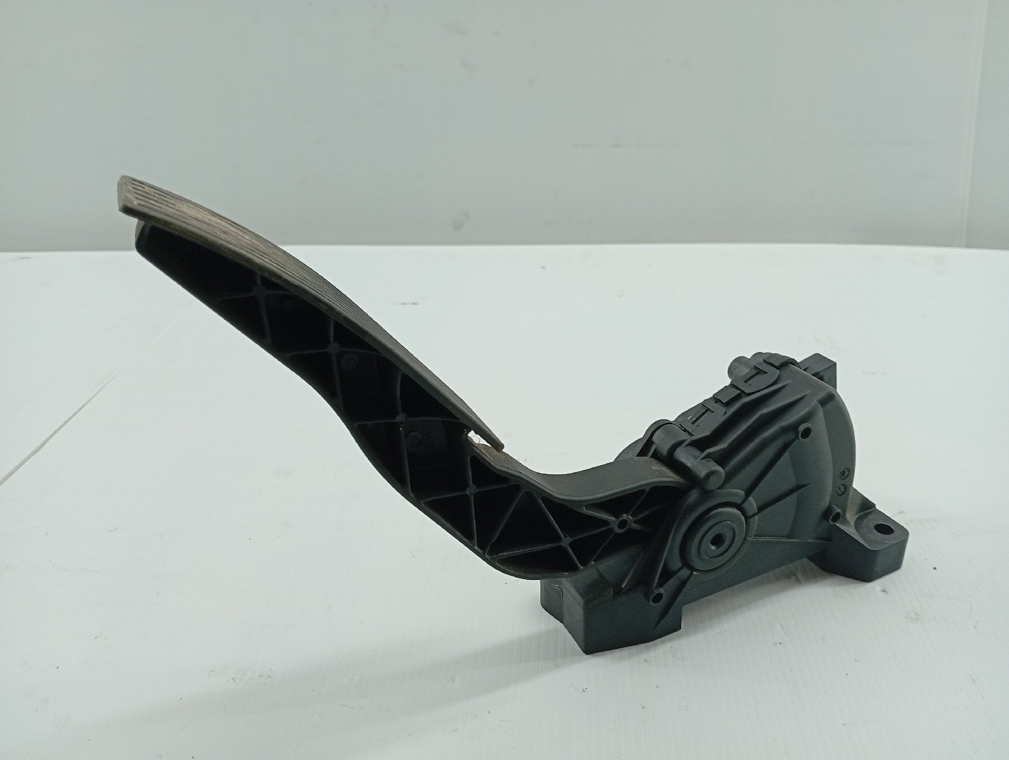 Pedal acelerador OPEL VECTRA C (Z02) | 02 - 09 Imagem-2