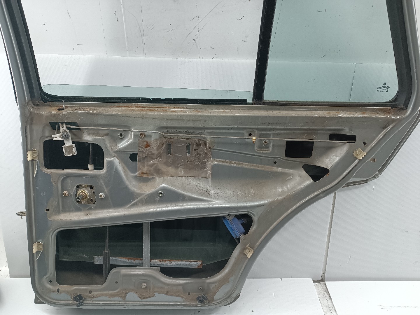 Porta Traseira Direita VOLKSWAGEN JETTA II (19E, 1G2, 165) | 83 - 92 Imagem-4