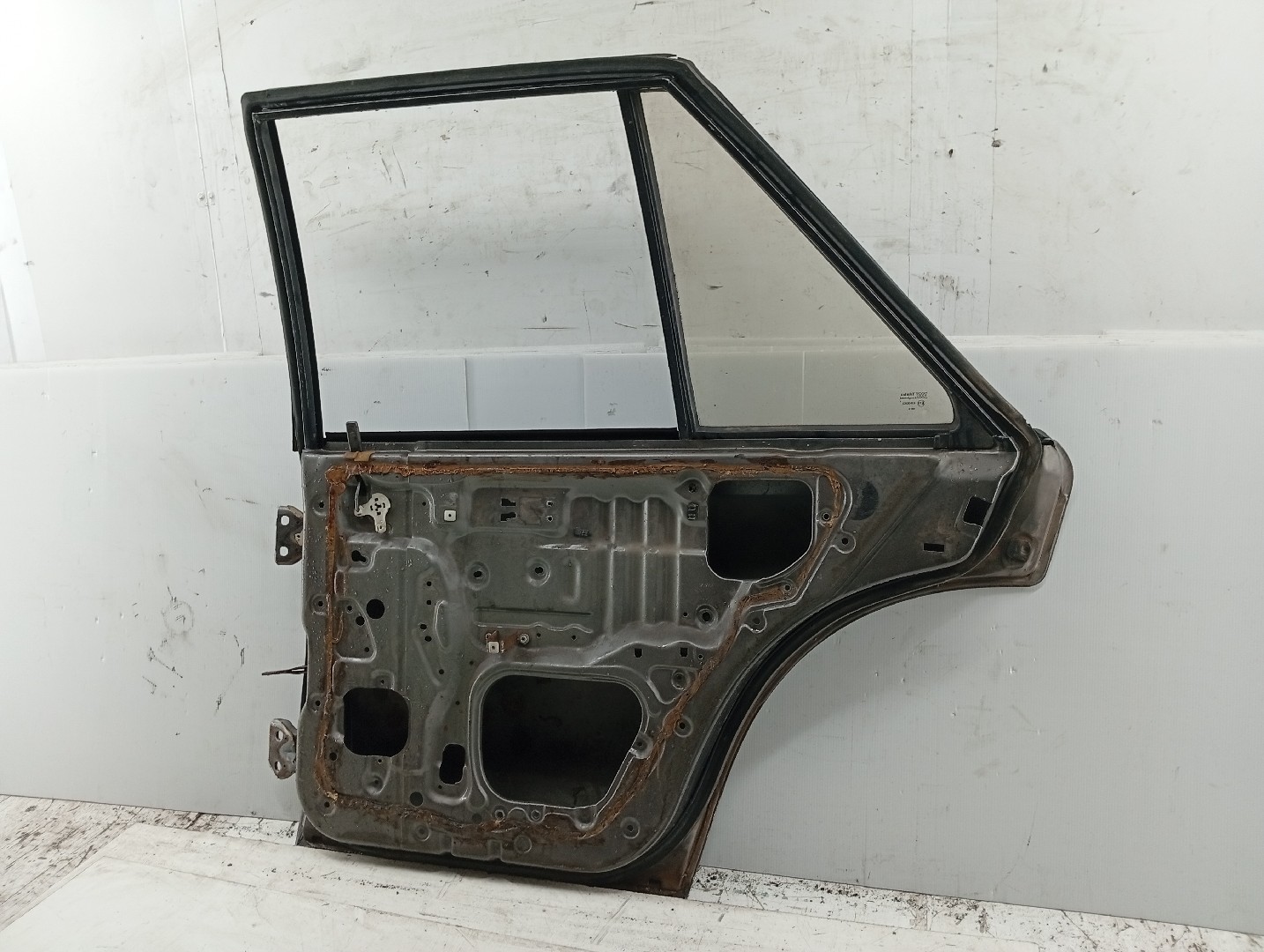 Porta Traseira Direita NISSAN BLUEBIRD (T72 , T12, U12) | 85 - 90 Imagem-6