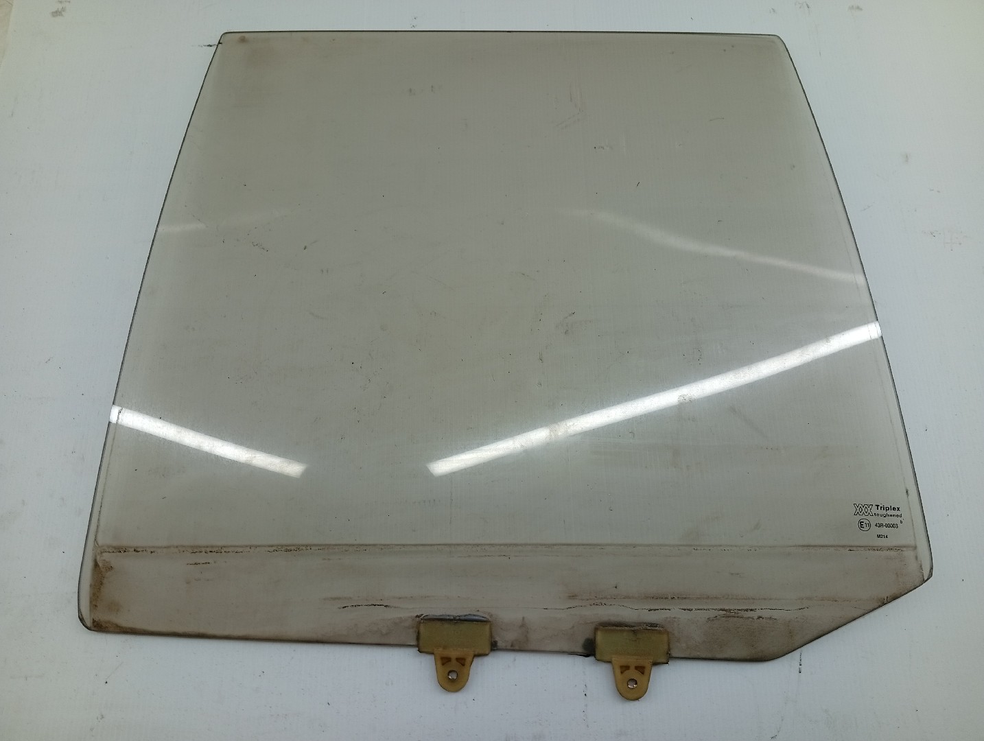 Vidro Porta Tras Esquerdo NISSAN BLUEBIRD (T72 , T12, U12) | 85 - 90 Imagem-2