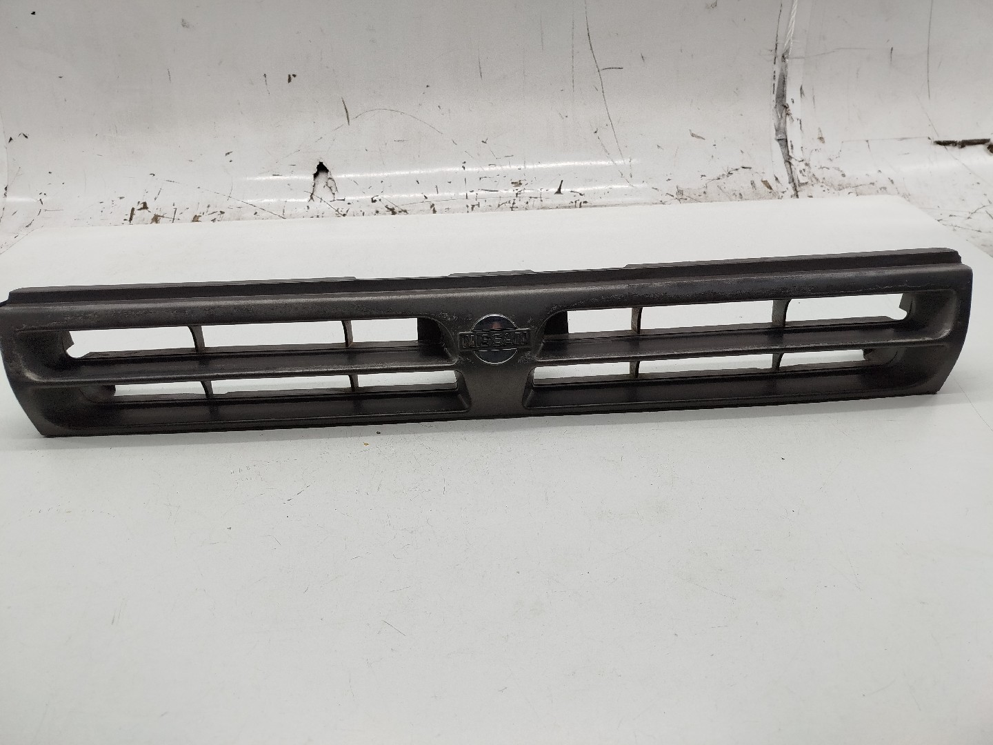 Grelha da Frente NISSAN BLUEBIRD (T72 , T12, U12) | 85 - 90