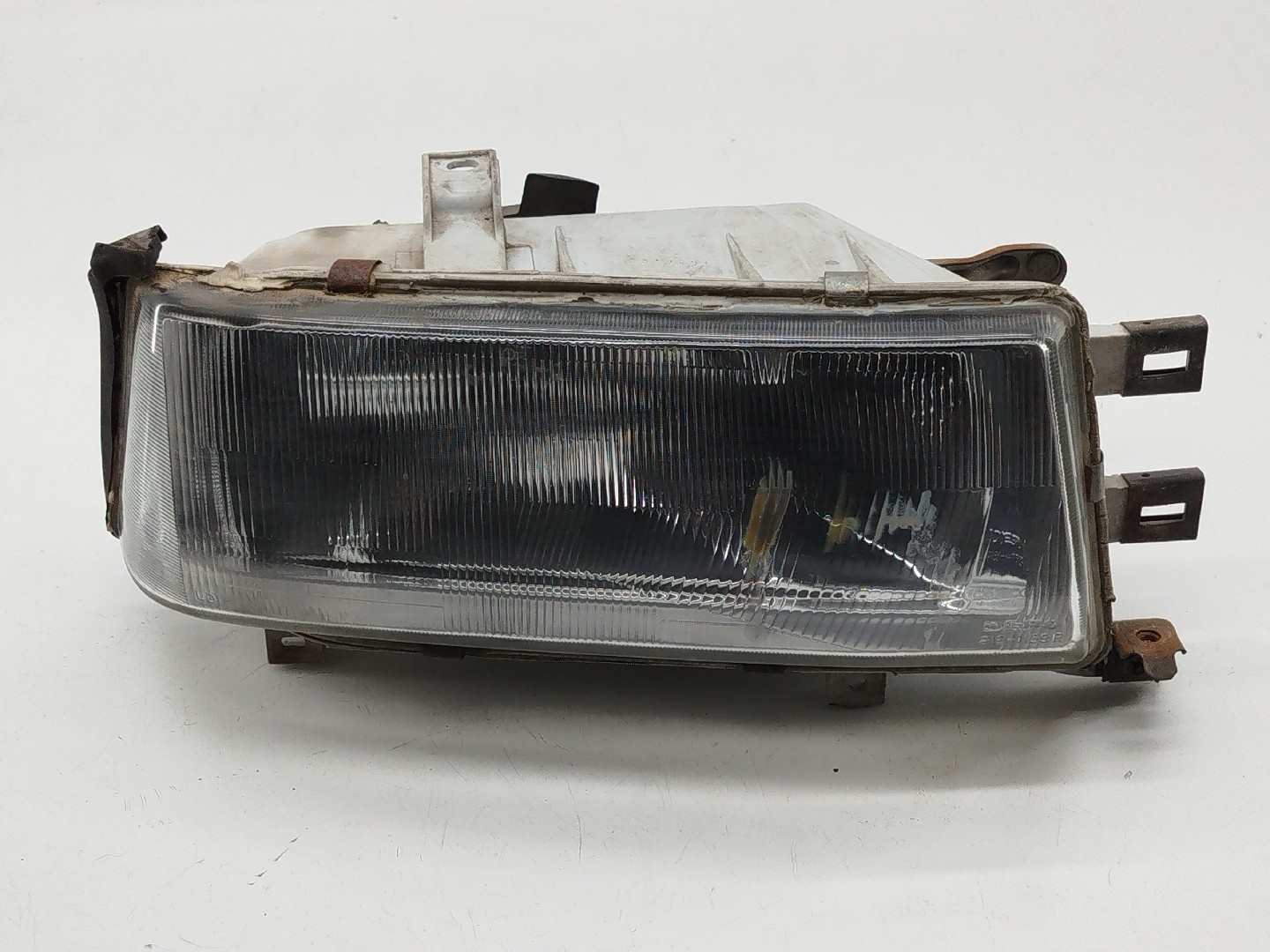 Ótica Direita NISSAN BLUEBIRD (T72 , T12, U12) | 85 - 90