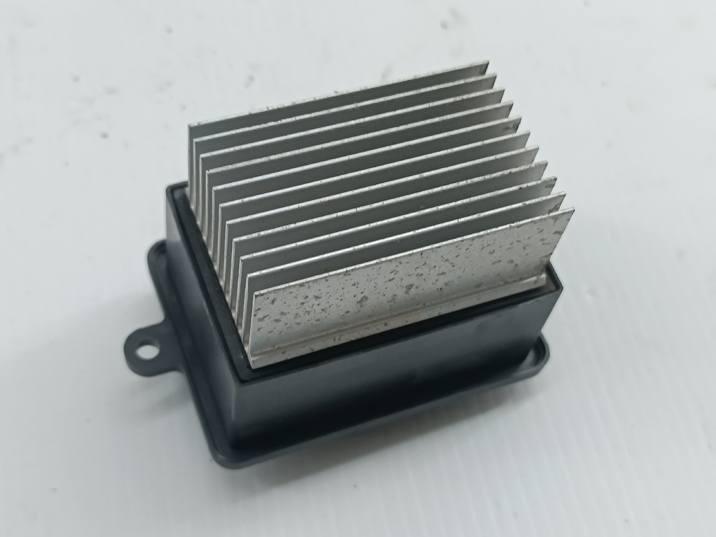 Resistência de AC PEUGEOT 3008 SUV (M_) | 16 - 