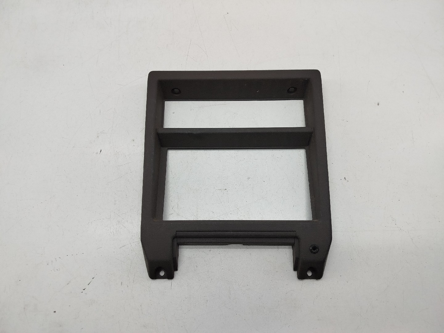 Moldura Consola Central NISSAN BLUEBIRD (T72 , T12, U12) | 85 - 90