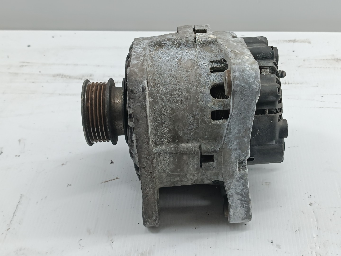 Alternador RENAULT GRAND SCÉNIC II (JM0/1_) | 04 - 09 Imagem-1