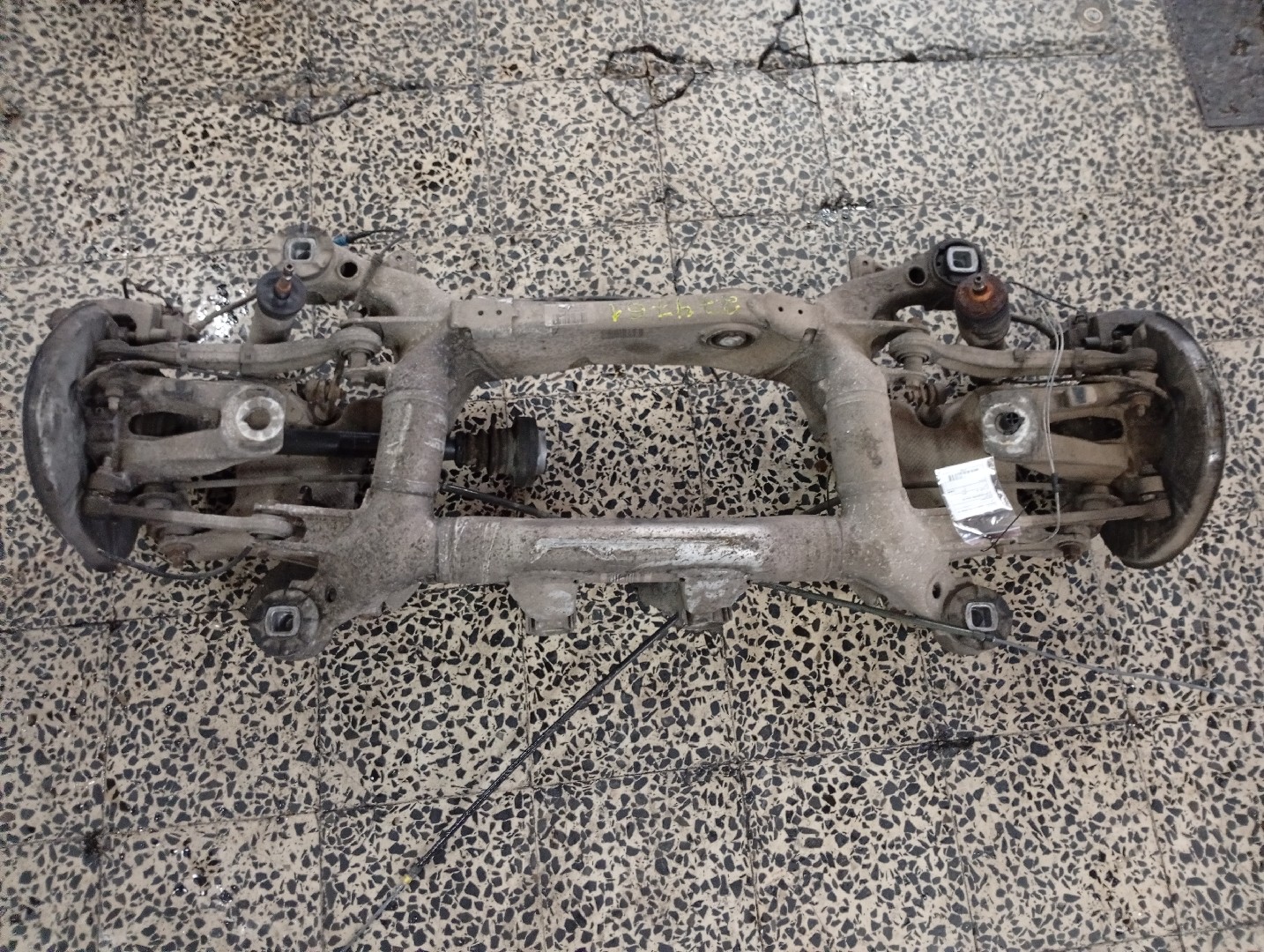 Eixo traseiro MERCEDES-BENZ C-CLASS (W204) | 07 - 15