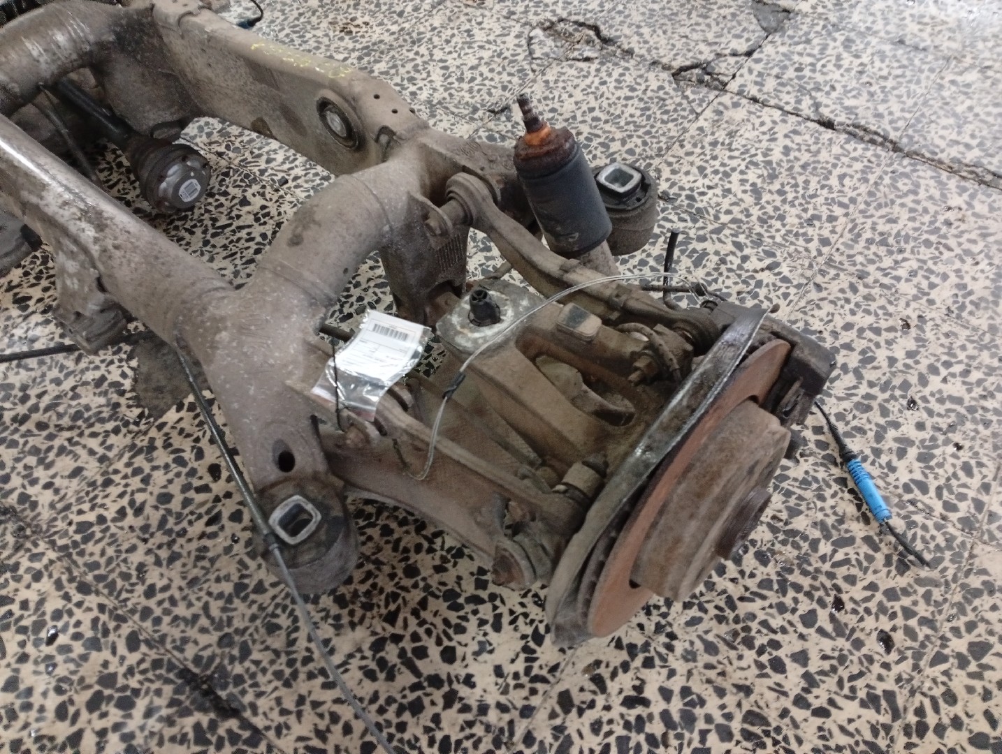 Eixo traseiro MERCEDES-BENZ C-CLASS (W204) | 07 - 15 Imagem-2