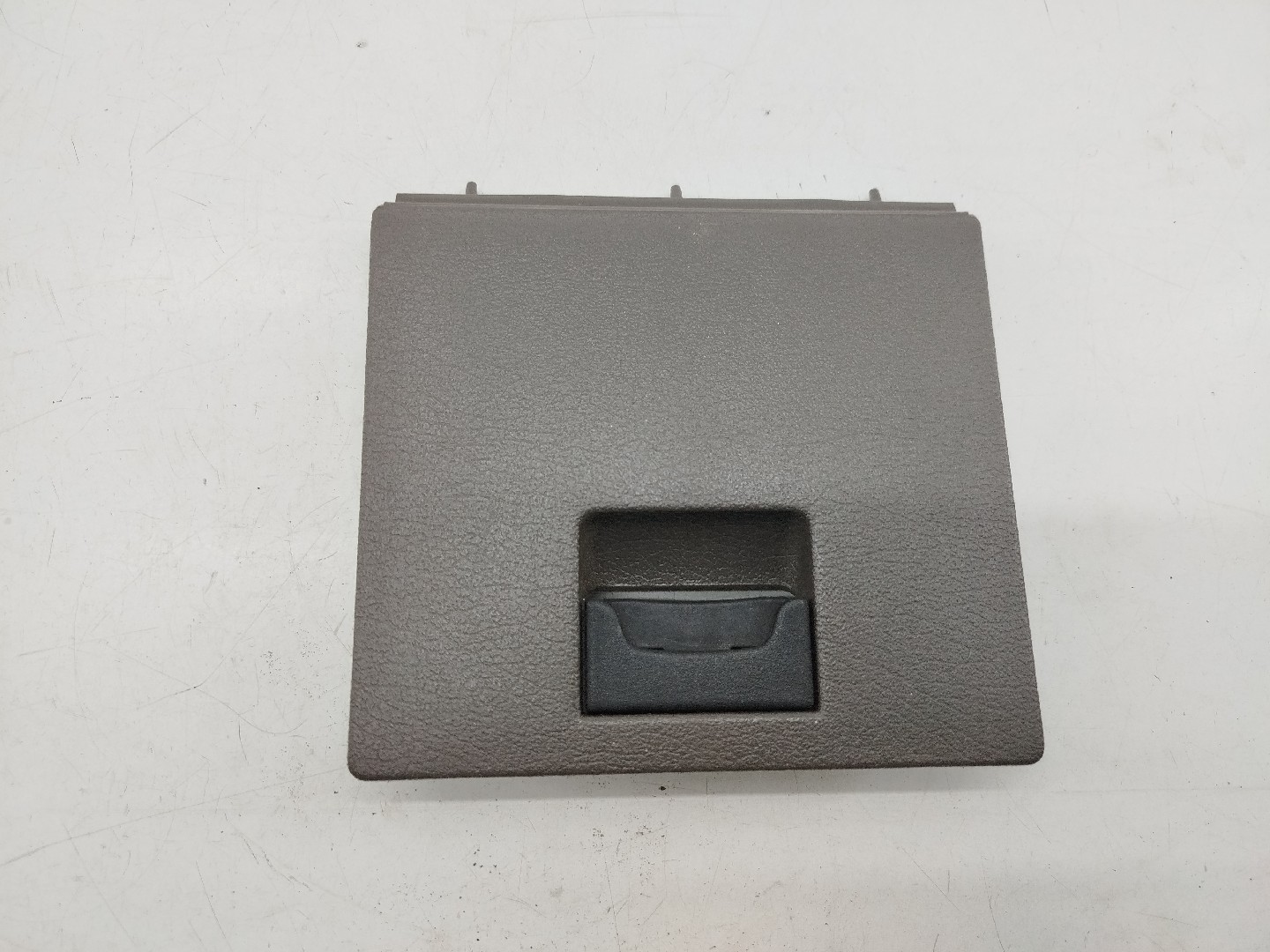 Tampa NISSAN BLUEBIRD (T72 , T12, U12) | 85 - 90 Imagem-4