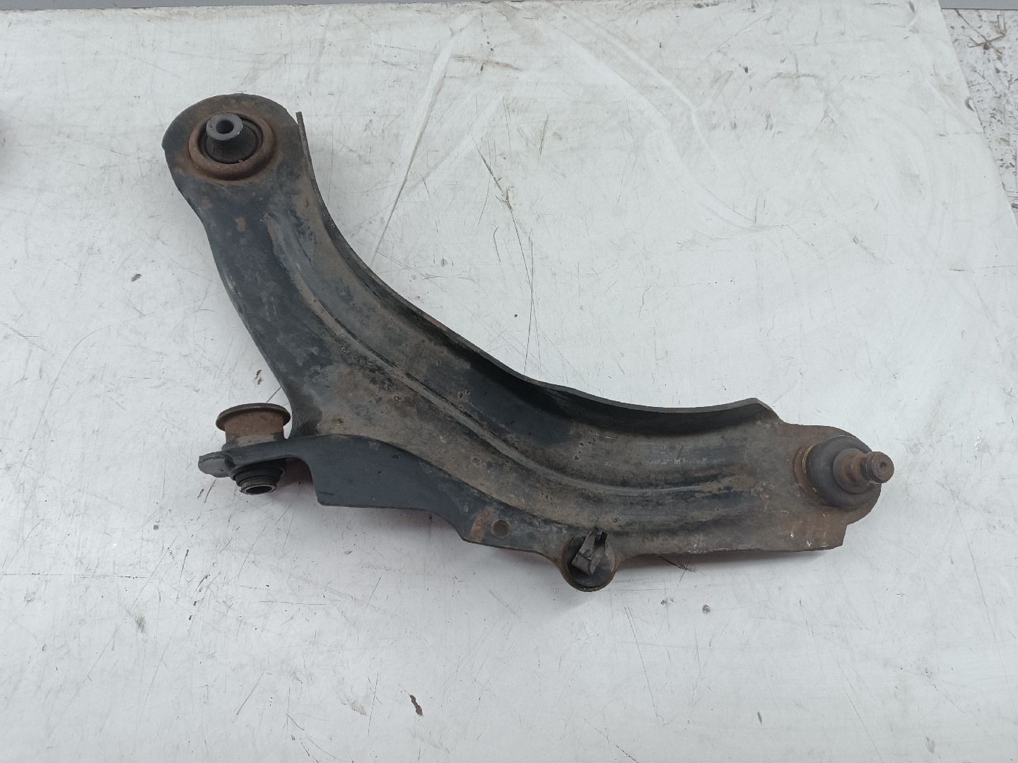 Braços de suspensão esquerdo e direito RENAULT GRAND SCÉNIC II (JM0/1_) | 04 - 09 Imagem-3