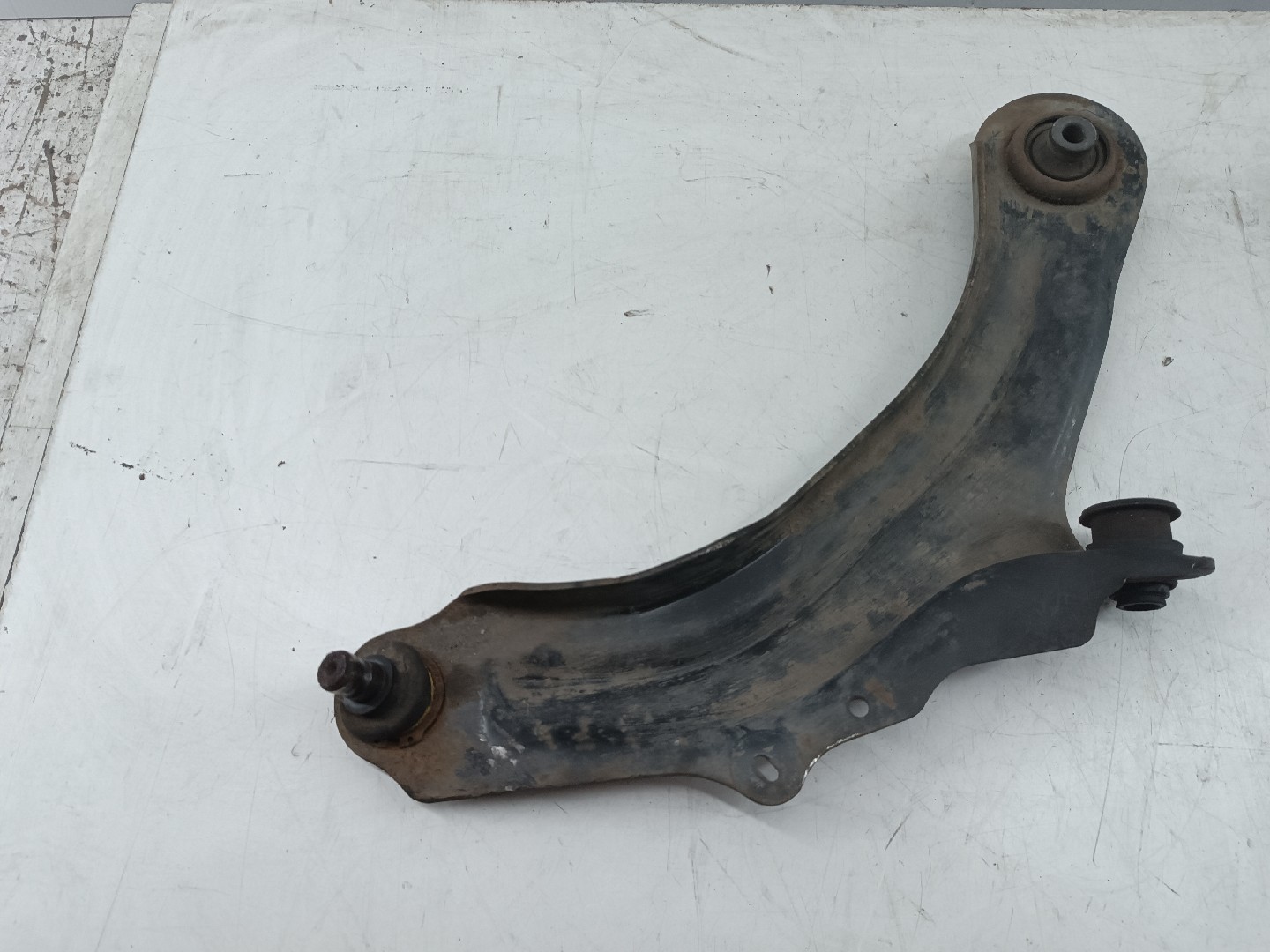 Braços de suspensão esquerdo e direito RENAULT GRAND SCÉNIC II (JM0/1_) | 04 - 09 Imagem-2