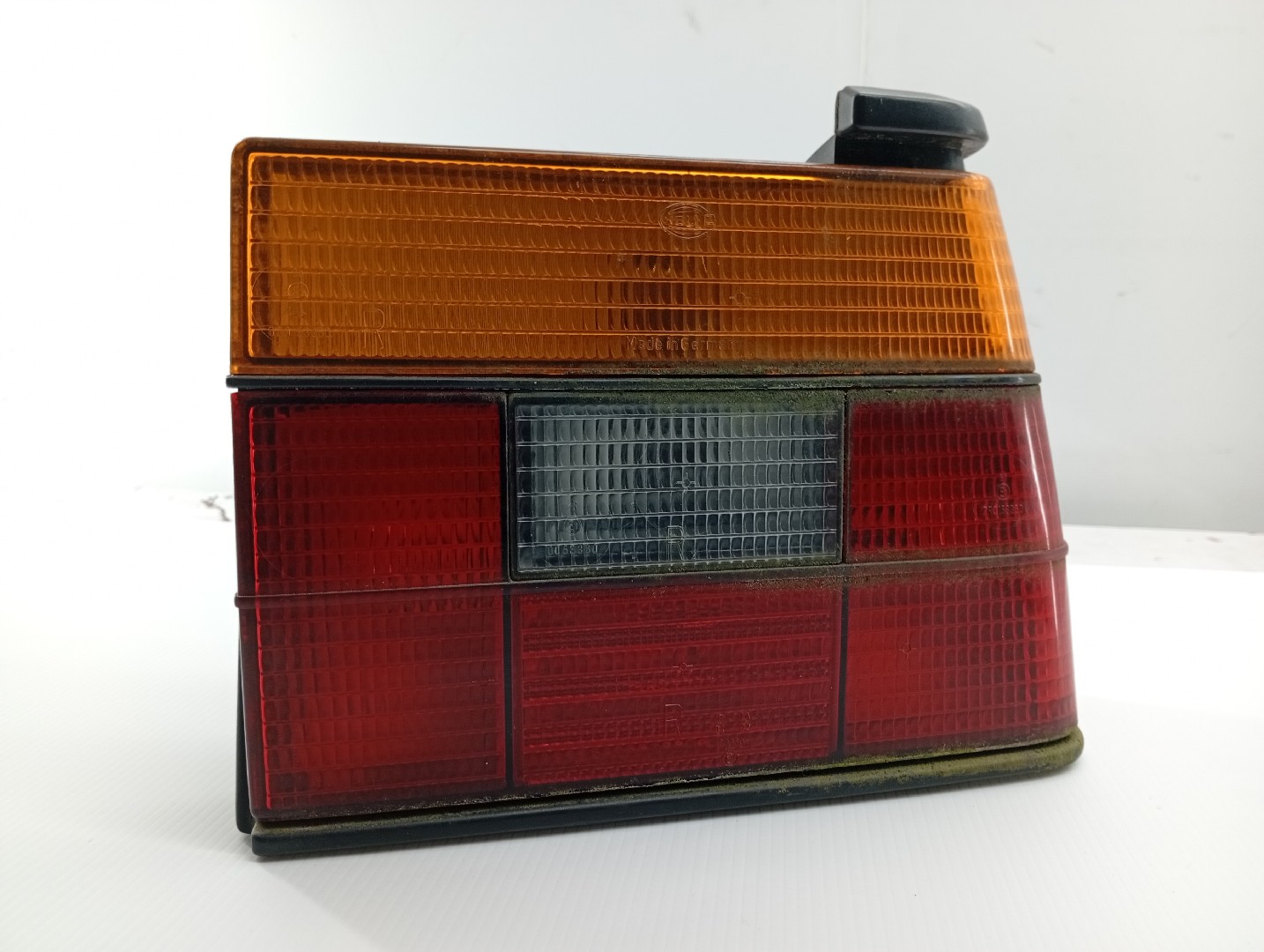 Farolim Stop Direito VOLKSWAGEN JETTA II (19E, 1G2, 165) | 83 - 92 Imagem-4