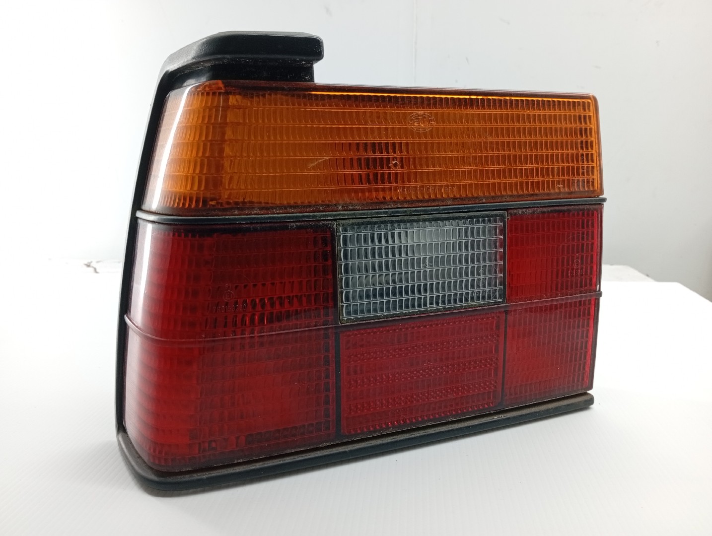 Farolim Stop Esquerdo VOLKSWAGEN JETTA II (19E, 1G2, 165) | 83 - 92