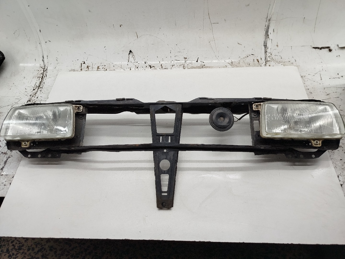 Frente em Fibra ou Chapa VOLKSWAGEN JETTA II (19E, 1G2, 165) | 83 - 92